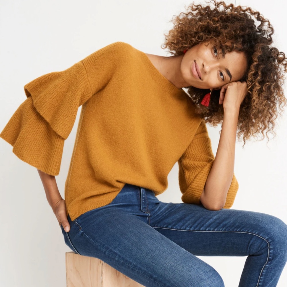 Maxwell Tier-Sleeve Pullover Sweater in Coziest Yarn